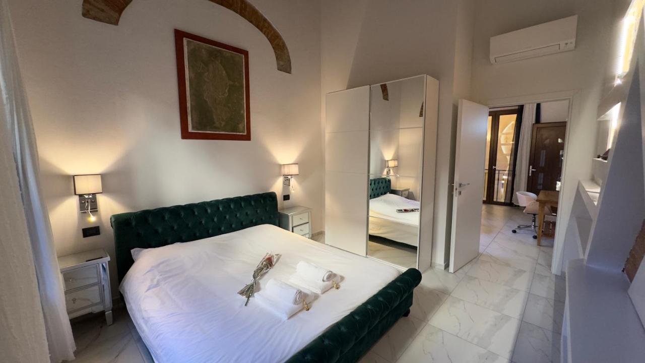 Suite Stylish & Cozy Apartment In The Heart Of Firenze Eksteriør bilde