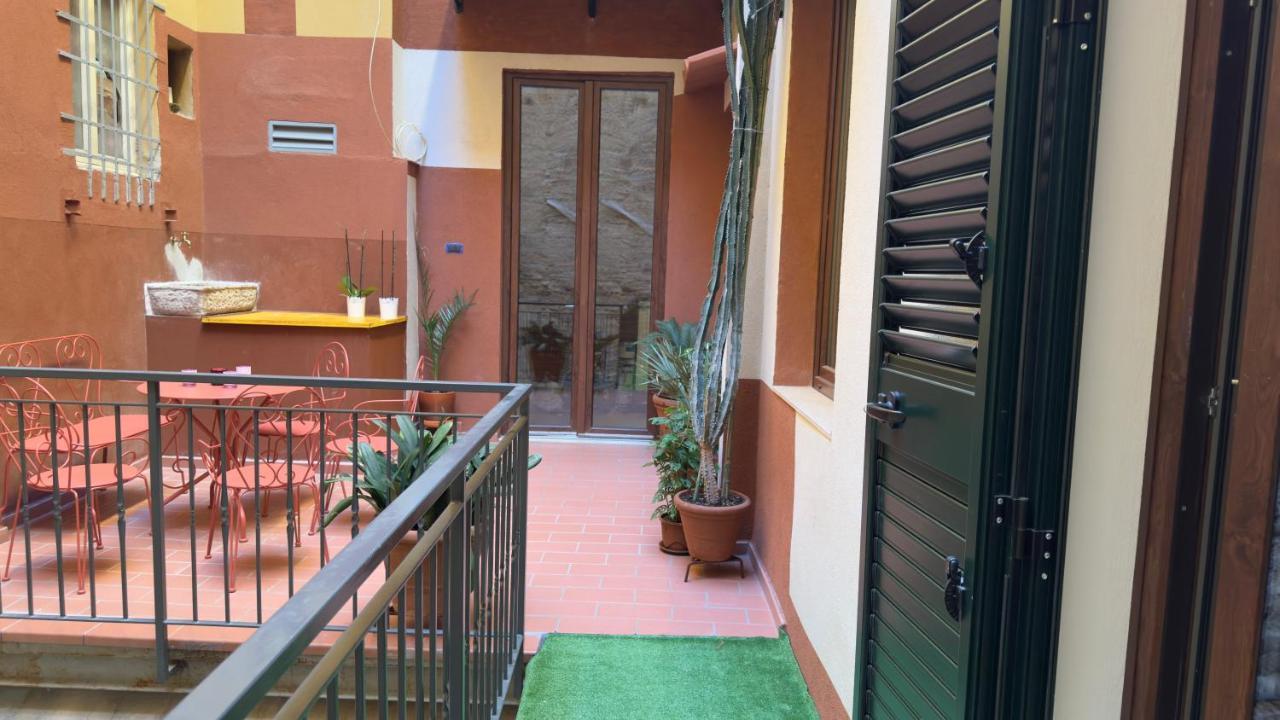 Suite Stylish & Cozy Apartment In The Heart Of Firenze Eksteriør bilde