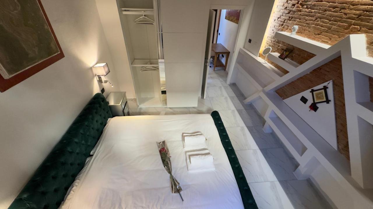 Suite Stylish & Cozy Apartment In The Heart Of Firenze Eksteriør bilde